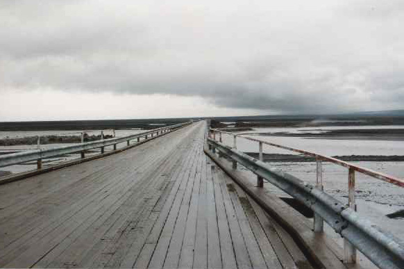 Brücke über Wasserläufe