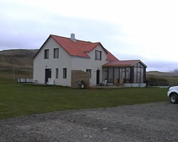 Sudur Bár