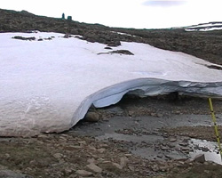 Schneereste