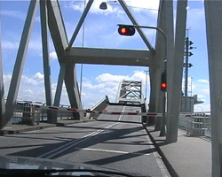Zugbrücke